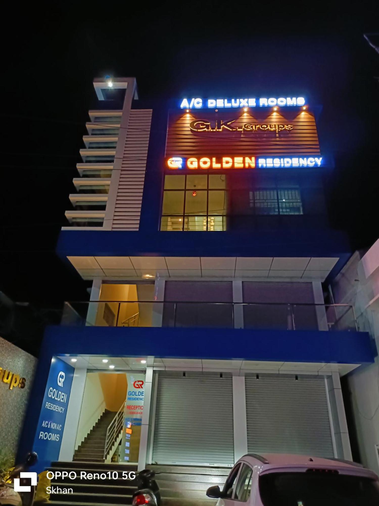 Golden Residency Hotel Kushālnagar Exterior foto