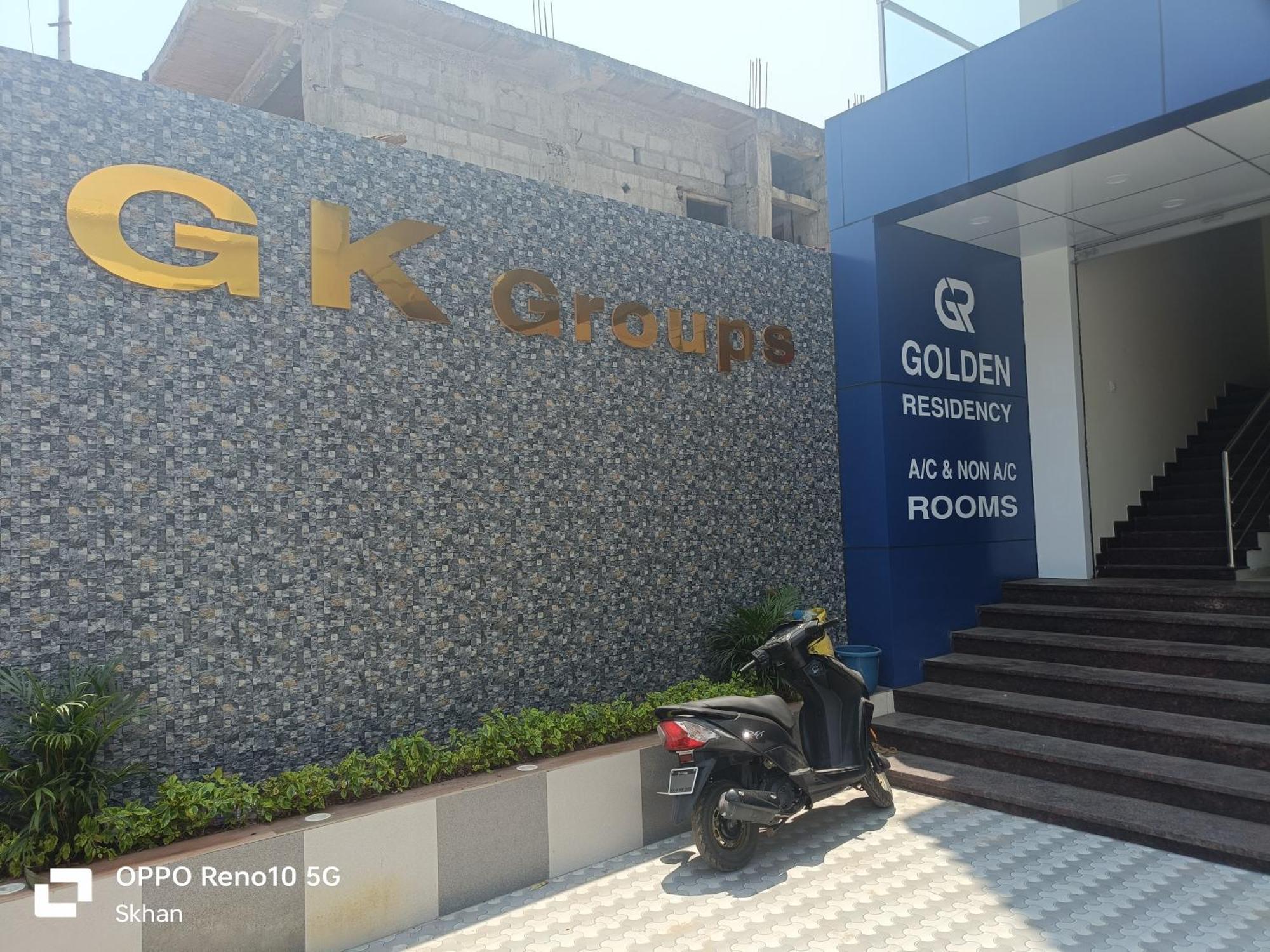 Golden Residency Hotel Kushālnagar Exterior foto